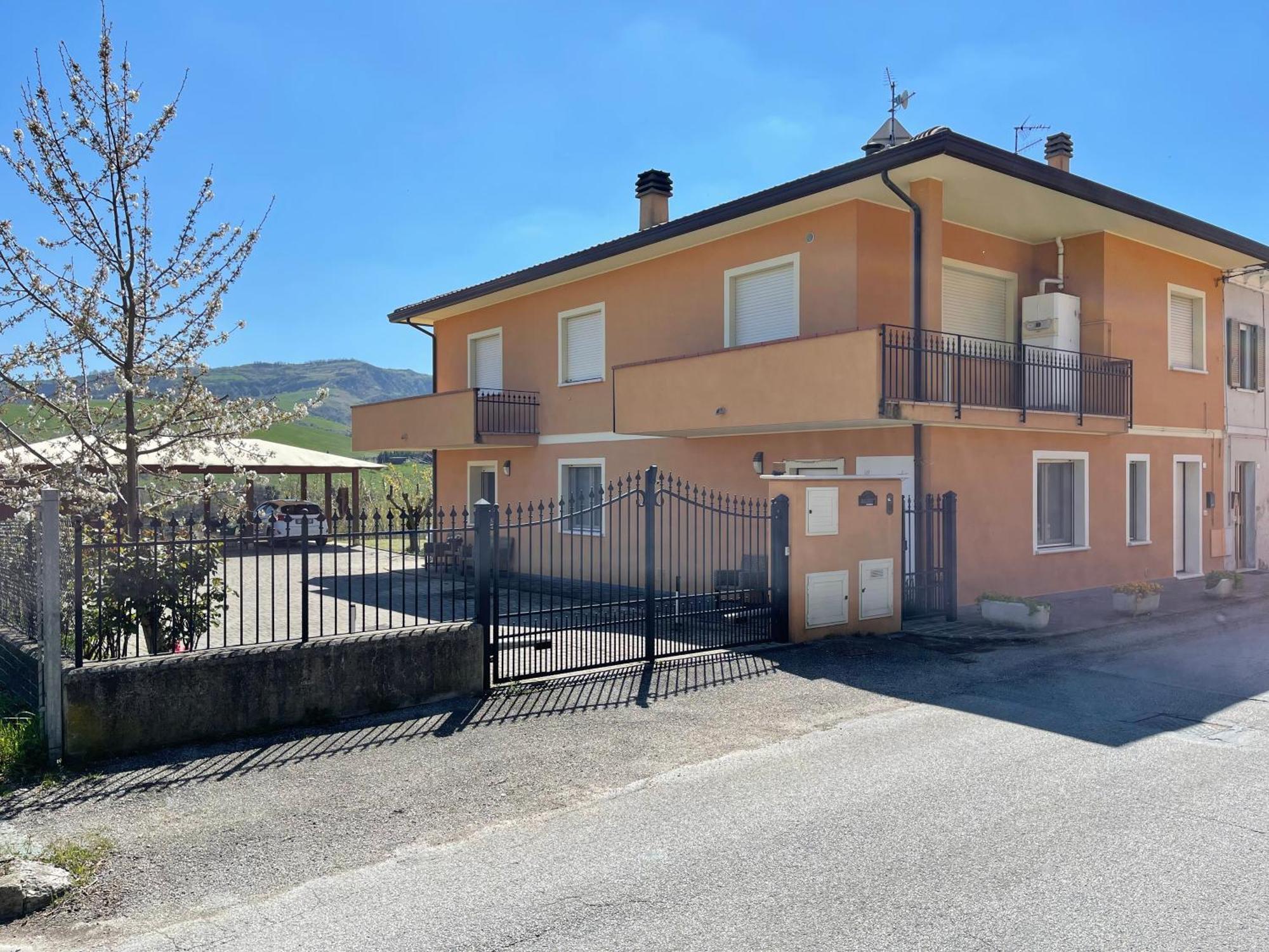 Agriturismo Ca' Maggio Sasso Feltrio Экстерьер фото